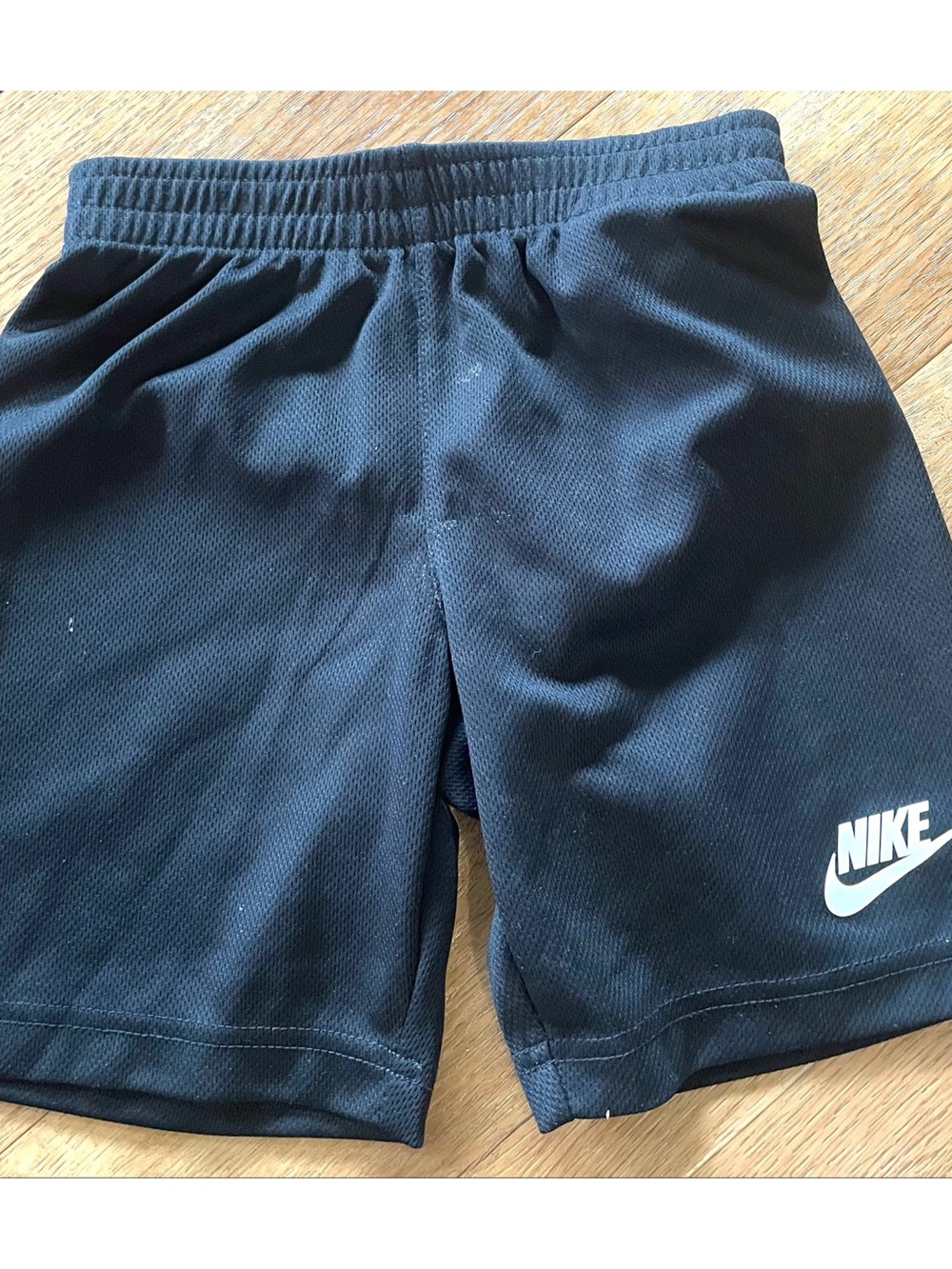 Nike Kids' Black Athletic Shorts Boy’s Size 5-6